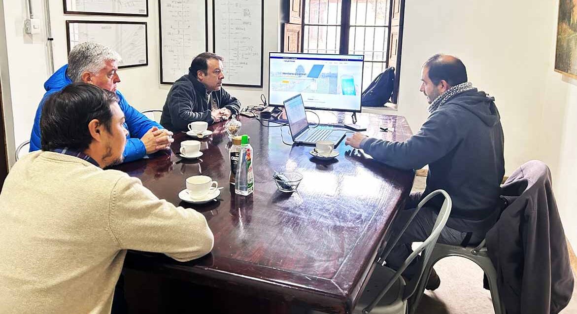 Canales Rafaelino, Compañía y Lucano evalúan incorporación de tecnología de telemetría para optimizar la gestión del agua
